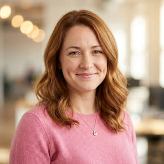 Emily Watson, Head of Customer Support at Loyal Accrudentor
